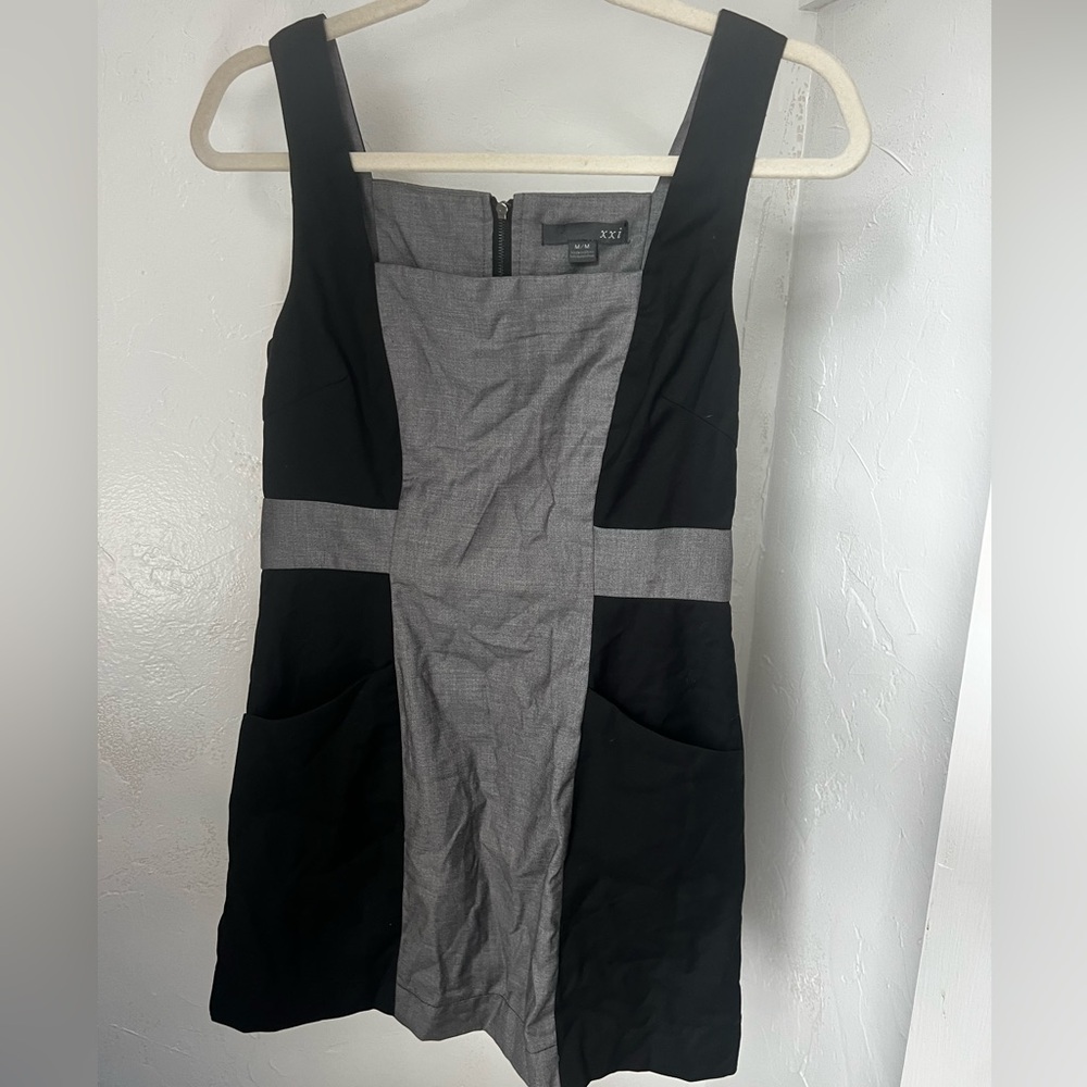 Forever 21 Black and Gray Colorblock Pocket Mini Dress